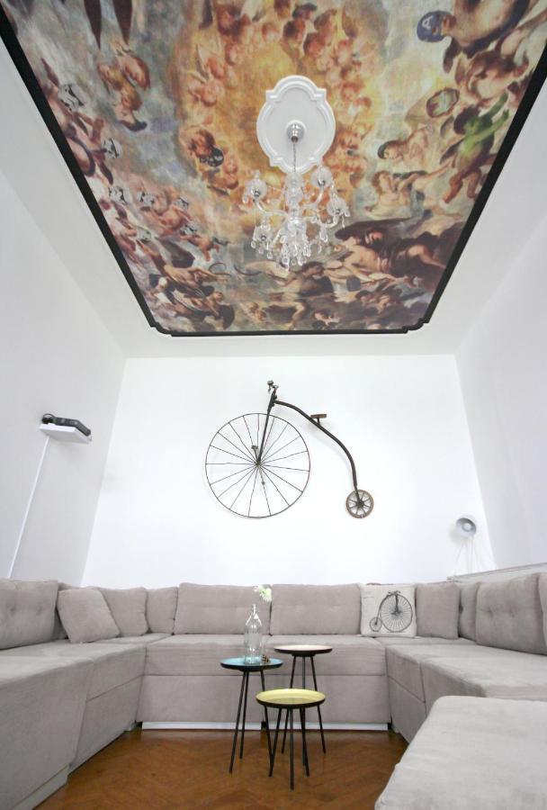 For The Bold, Chic And Open Minded Apartment Viena Exterior foto