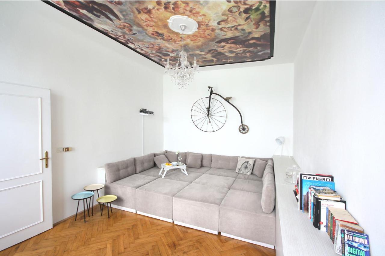 For The Bold, Chic And Open Minded Apartment Viena Exterior foto