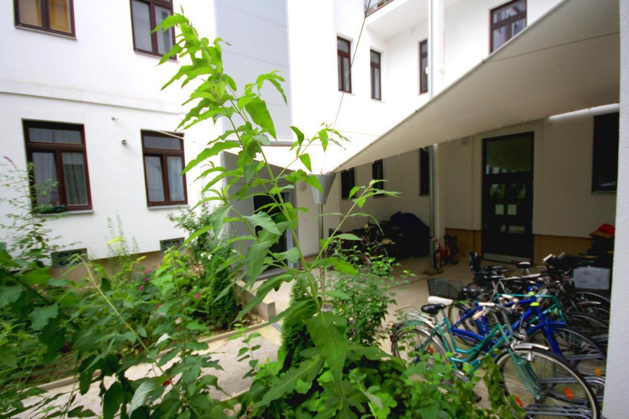 For The Bold, Chic And Open Minded Apartment Viena Exterior foto