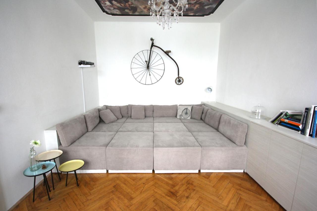 For The Bold, Chic And Open Minded Apartment Viena Exterior foto