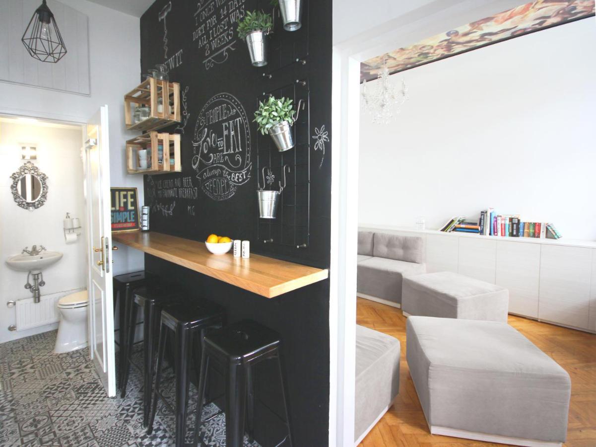 For The Bold, Chic And Open Minded Apartment Viena Exterior foto