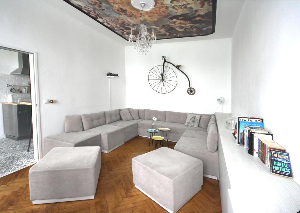For The Bold, Chic And Open Minded Apartment Viena Exterior foto